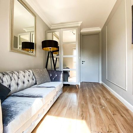 Bp Gray Premium Apartment Torun Luaran gambar