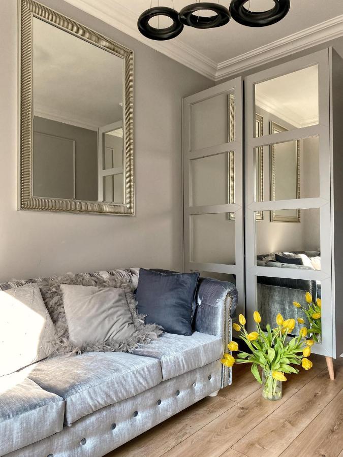 Bp Gray Premium Apartment Torun Luaran gambar