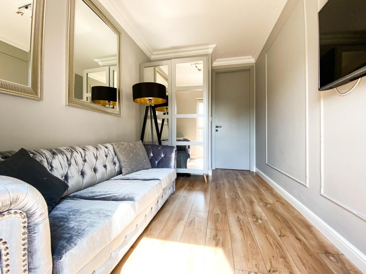 Bp Gray Premium Apartment Torun Luaran gambar